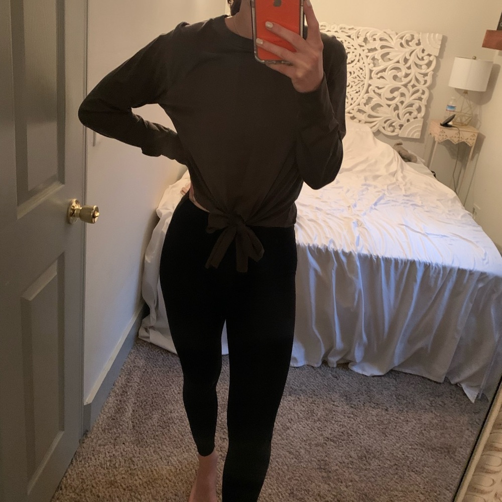 Olive green VIMMIA long sleeve tie crop